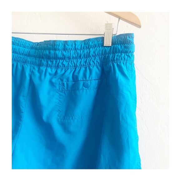 Nike Women’s Retro Active Running Shorts Turquoise Size Large Lined Gym - Picture 8 of 10